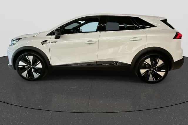Mitsubishi Grandis (2026) thumbnail 2