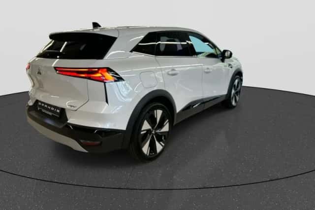 Mitsubishi Grandis (2026) thumbnail 5
