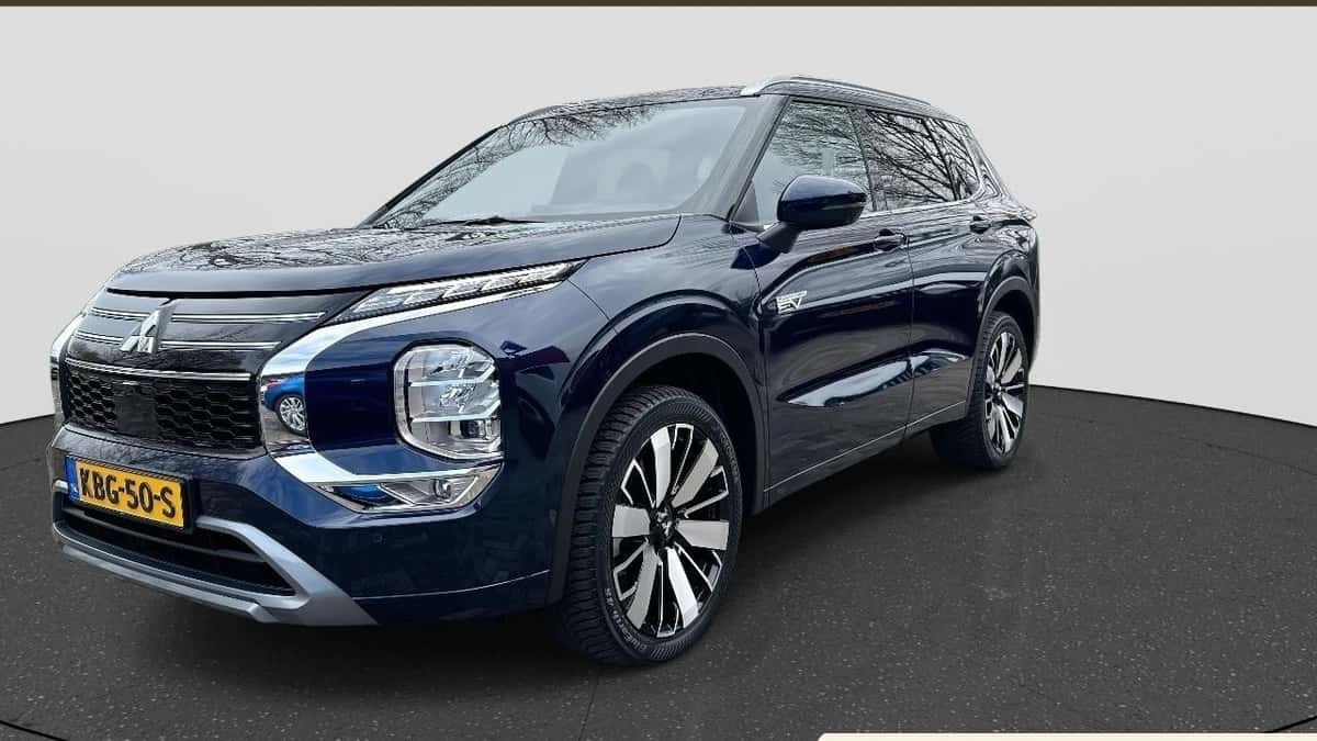 Mitsubishi Outlander (2026) — foto 1