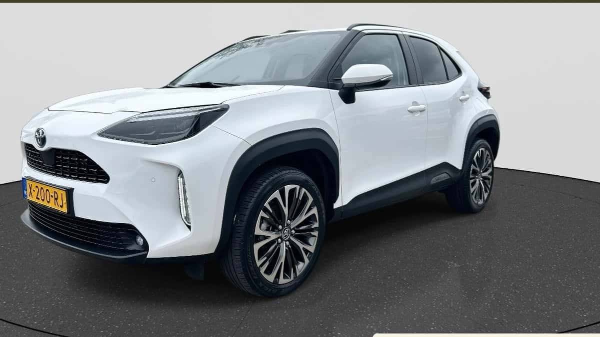 Toyota Yaris Cross (2024) — foto 1