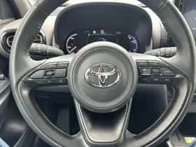 Toyota Yaris Cross (2024) thumbnail 23