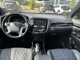Mitsubishi Outlander (2019) thumbnail 20