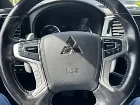 Mitsubishi Outlander (2019) thumbnail 25
