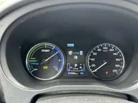 Mitsubishi Outlander (2019) thumbnail 28