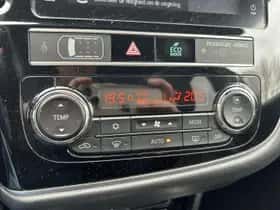 Mitsubishi Outlander (2019) thumbnail 32
