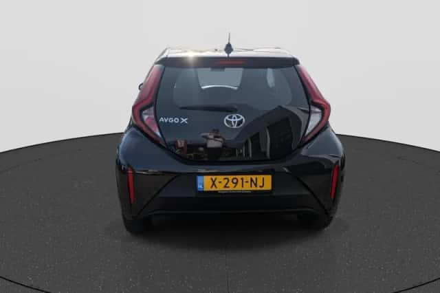 Toyota Aygo X (2023) thumbnail 5