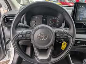 Toyota Yaris (2024) thumbnail 14