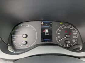 Toyota Yaris (2024) thumbnail 17