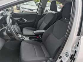 Toyota Yaris (2024) thumbnail 9