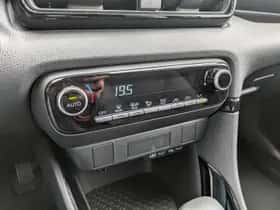 Toyota Yaris (2024) thumbnail 22