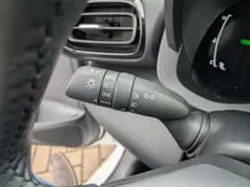 Toyota Yaris (2024) thumbnail 24