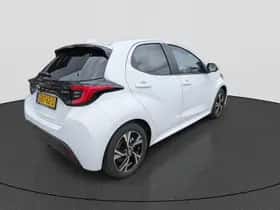 Toyota Yaris (2024) thumbnail 5