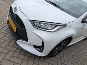 Toyota Yaris (2024) thumbnail 10