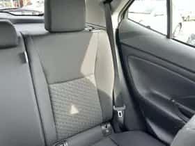 Toyota Yaris Cross (2025) thumbnail 18