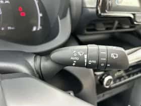 Toyota Yaris Cross (2025) thumbnail 31