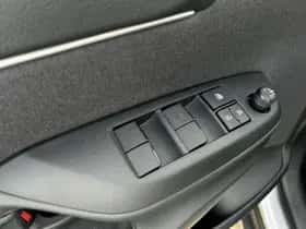 Toyota Yaris Cross (2025) thumbnail 32