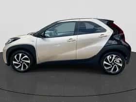 Toyota Aygo X (2024) thumbnail 2