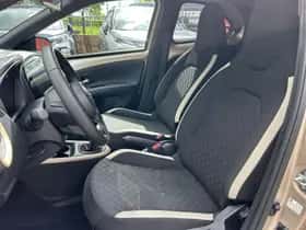 Toyota Aygo X (2024) thumbnail 12