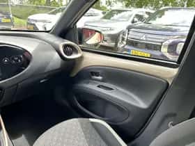 Toyota Aygo X (2024) thumbnail 16