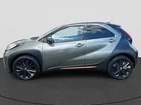 Toyota Aygo X (2022) thumbnail 2