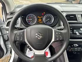 Suzuki S-Cross (2021) thumbnail 21