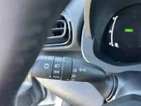 Toyota Yaris Cross (2025) thumbnail 29