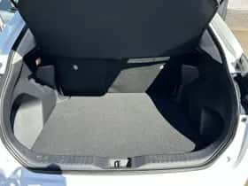 Toyota Yaris Cross (2025) thumbnail 31