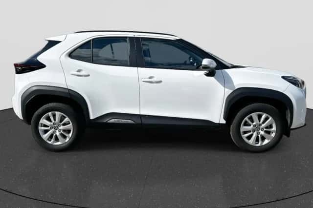 Toyota Yaris Cross (2025) thumbnail 6