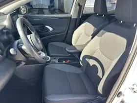 Toyota Yaris (2022) thumbnail 13