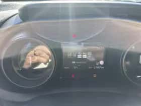Toyota Yaris (2022) thumbnail 24
