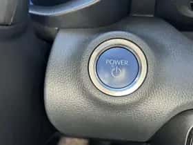 Toyota Yaris (2022) thumbnail 32