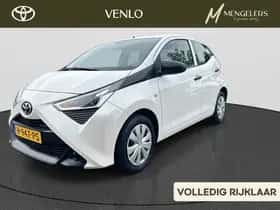 Toyota Aygo (2020) thumbnail 1
