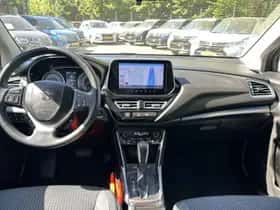 Suzuki S-Cross (2022) thumbnail 16