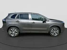 Suzuki S-Cross (2022) thumbnail 6
