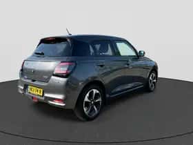 Suzuki Swift (2025) thumbnail 5
