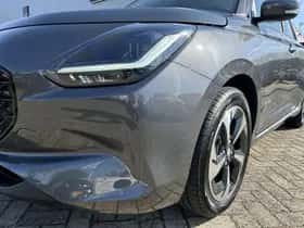 Suzuki Swift (2025) thumbnail 10