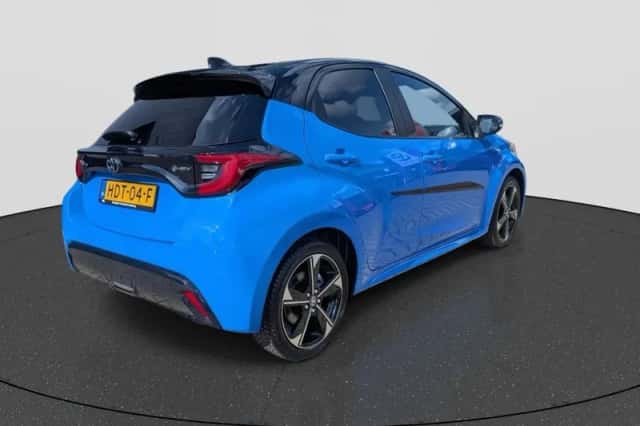 Toyota Yaris (2025) thumbnail 5