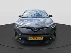 Toyota C-HR (2019) thumbnail 8