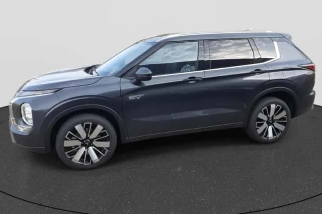 Mitsubishi Outlander (2026) thumbnail 2
