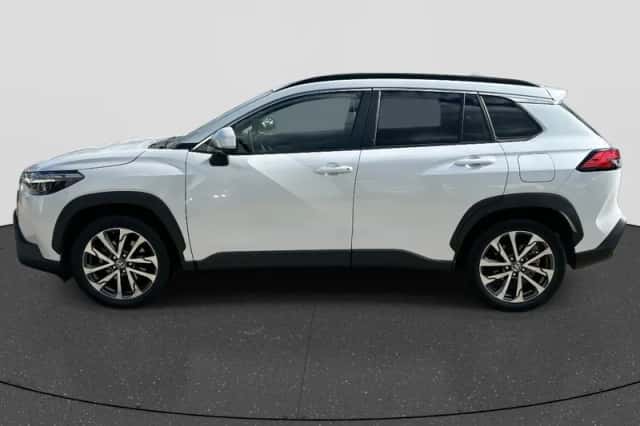 Toyota Corolla (2022) thumbnail 2