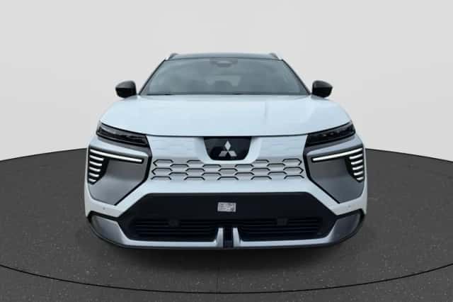Mitsubishi Eclipse Cross (2026) thumbnail 2