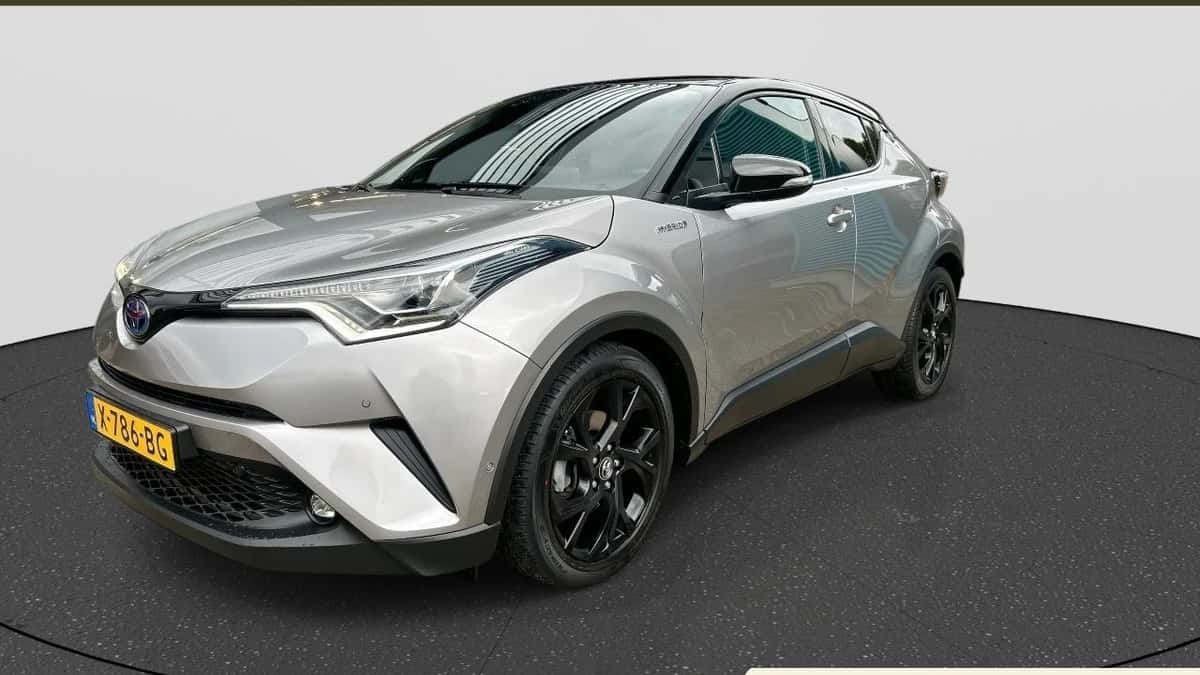 Toyota C-HR (2018) — foto 1