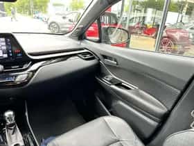 Toyota C-HR (2018) thumbnail 21