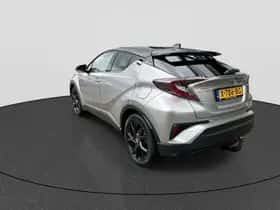 Toyota C-HR (2018) thumbnail 5