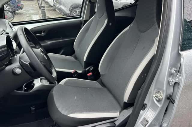 Toyota Aygo (2020) thumbnail 12