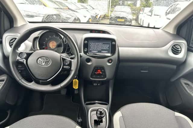 Toyota Aygo (2020) thumbnail 15