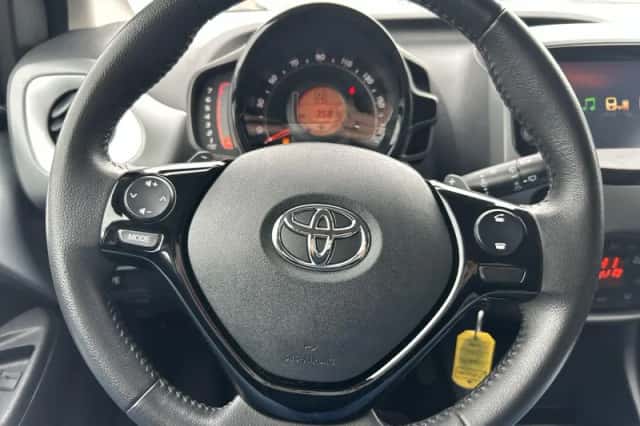 Toyota Aygo (2020) thumbnail 22