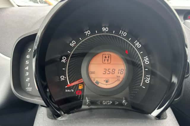 Toyota Aygo (2020) thumbnail 25