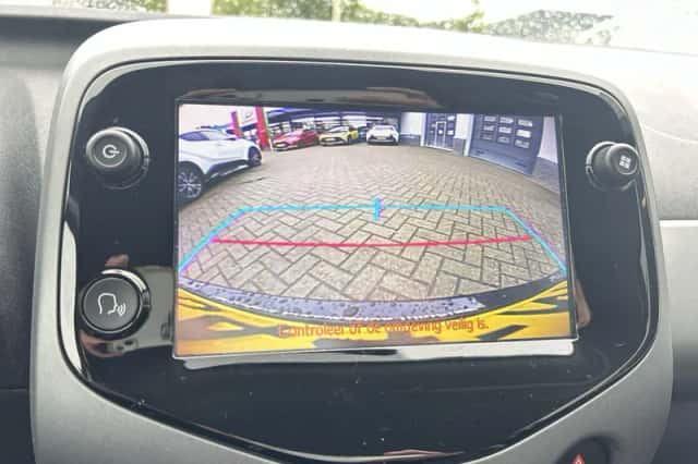 Toyota Aygo (2020) thumbnail 26