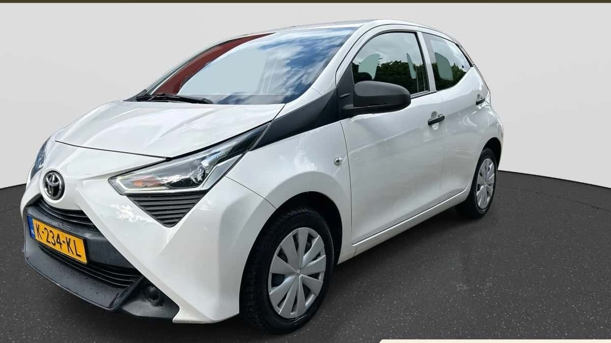 Toyota Aygo (2021) — foto 1